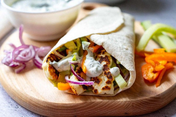 UNS Red Crunchy Lettuce & Halloumi Wraps with Herbed Yogurt Sauce